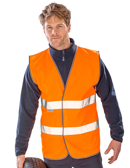 Motorist Safety Vest Using 3M�